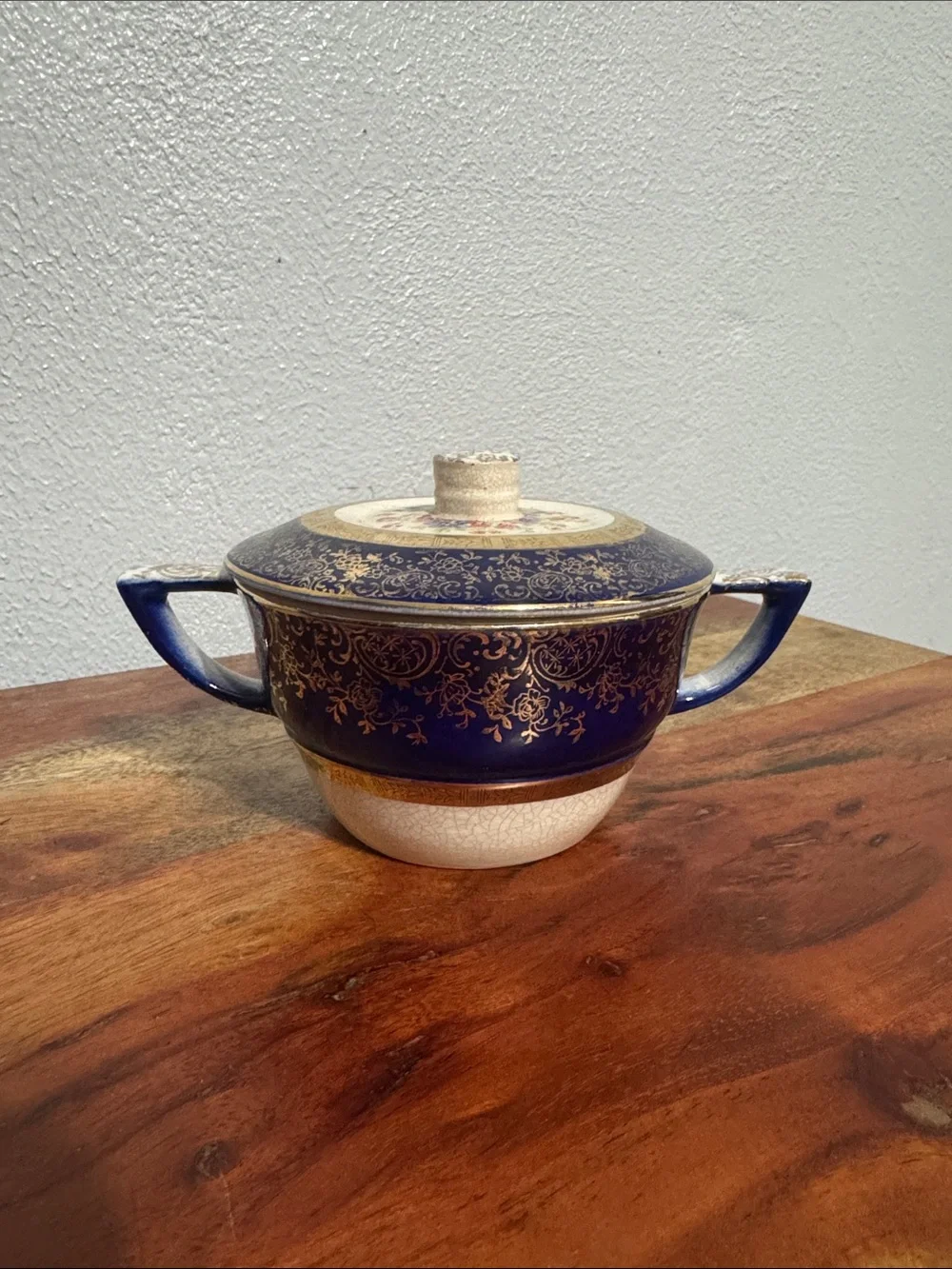 Vintage Salem Century Cobalt Blue Sugar Bowl 23K Gold Filigree Fine China w Lid